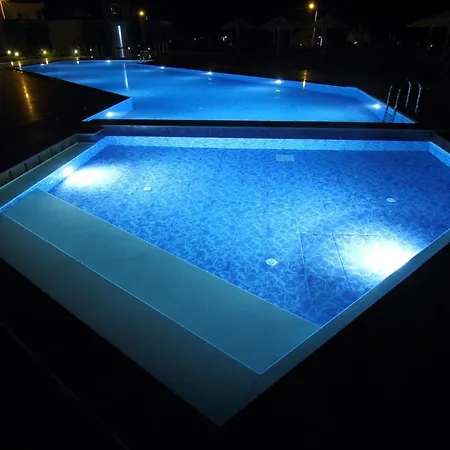 דירה Marina Premium Residences *